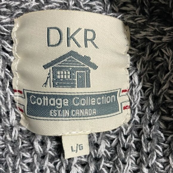 SOLD-DKR Cottage Collection Grey Cream Red Knit Crew Neck Cabin Sweater M - Picture 3 of 15
